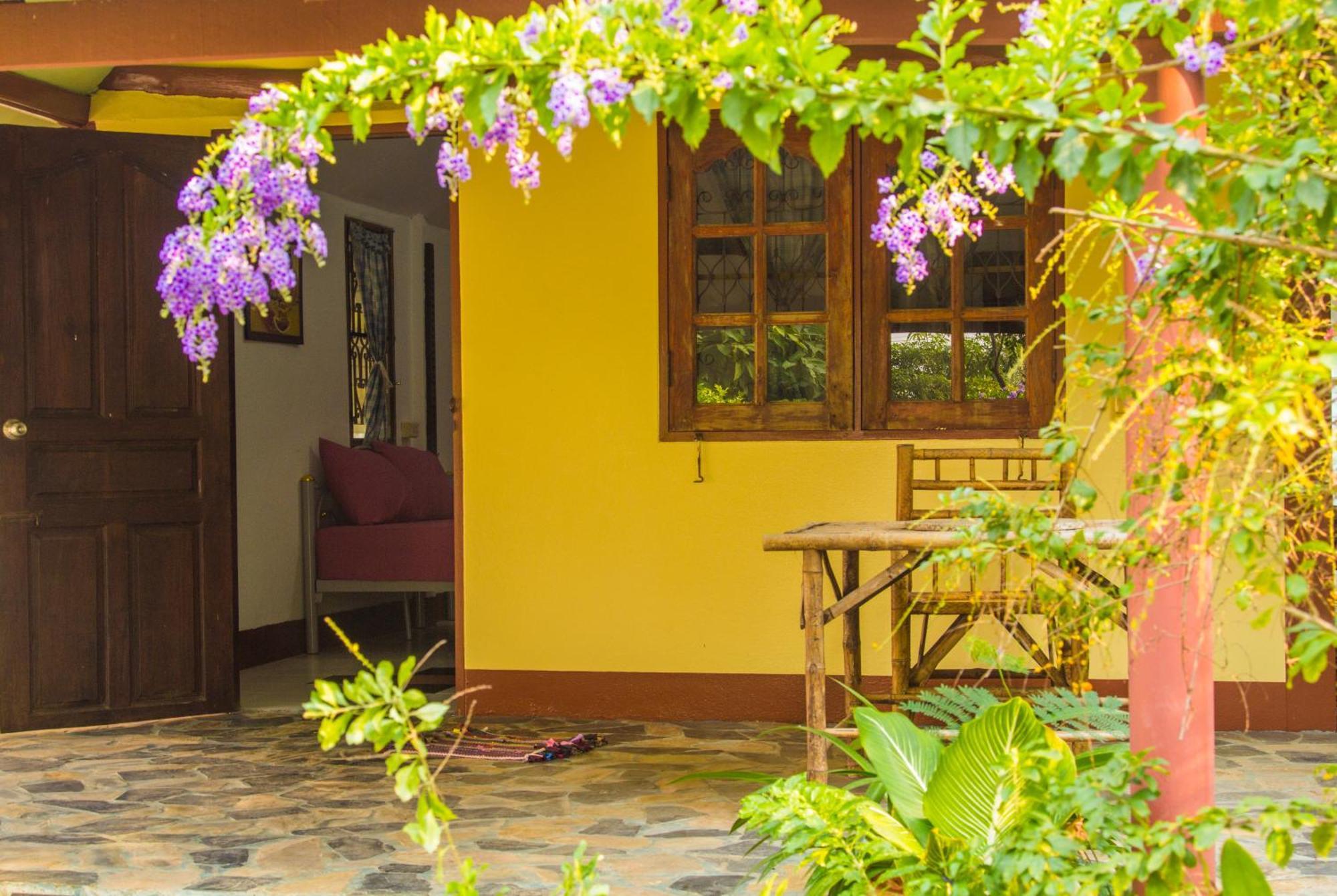Ban Sabai Sabai Guest House Kanchanaburi Bilik gambar