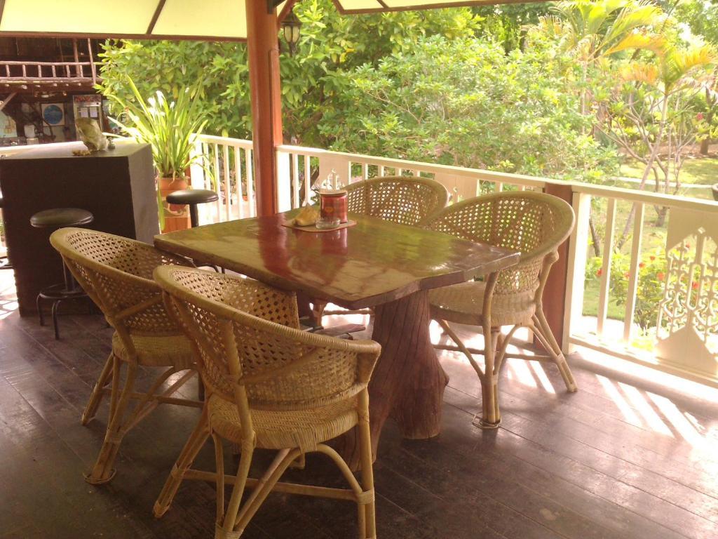 Ban Sabai Sabai Guest House Kanchanaburi Bilik gambar