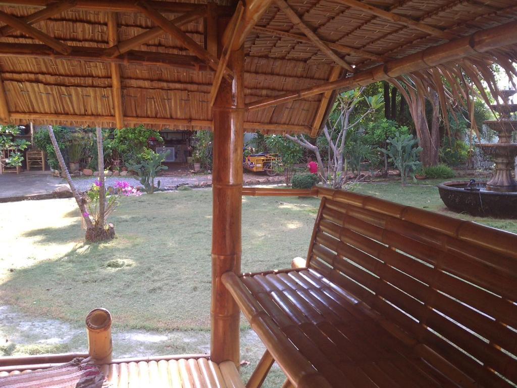 Ban Sabai Sabai Guest House Kanchanaburi Bilik gambar